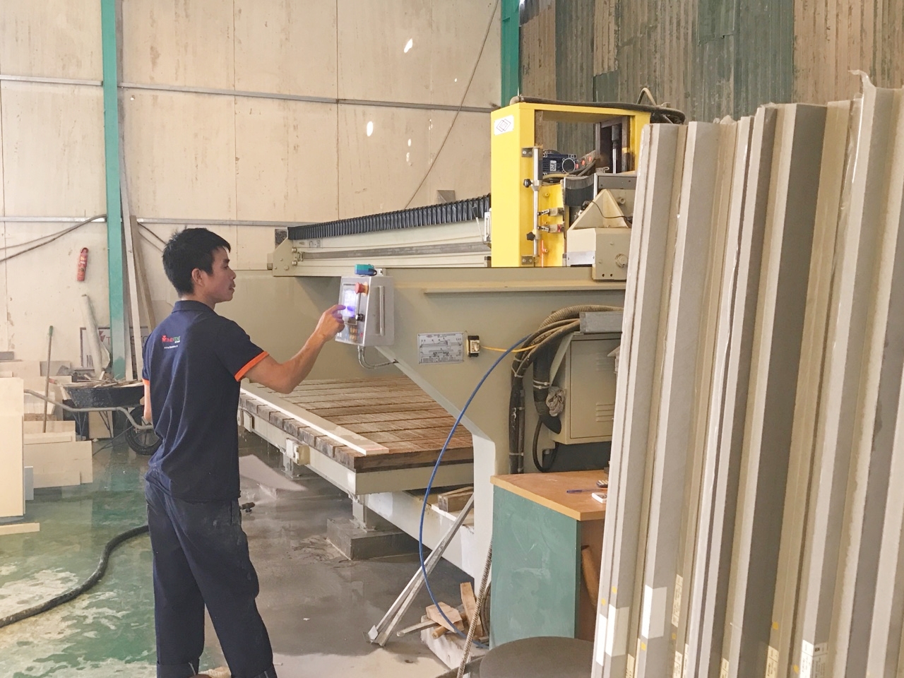 Nhà máy trang bị thiết bị máy móc hiện đại bậc nhất
